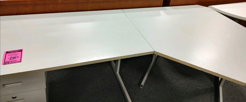 R1401 5'x 9' Gray Corner Used Desk w/File $49.98 - 1 Only!