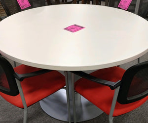R307 48" White Round Used Table $299.98 - 1 Only!
