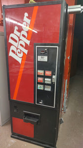 R444 Used Vending Machine 27"x 72" $450 - 1 Only!