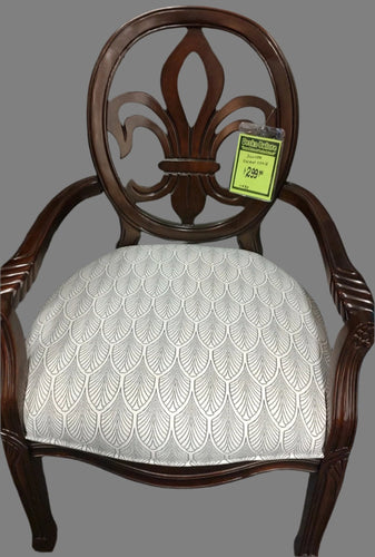 7483 Dundee Accent Chair $299.95