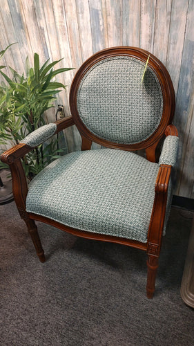 6995 Carolina Accent Chair $299.95 - 1 Only!