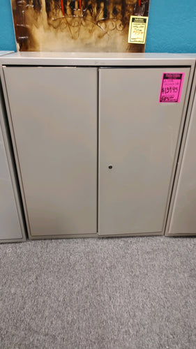 R3507 2 Door Metal Used Storage Cabinet $69.98