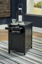 Load image into Gallery viewer, 8795 Treytown Chairside Table $159.95