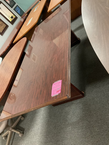 R7993 8’ Mahogany Used Table $149.98 - 1 Only