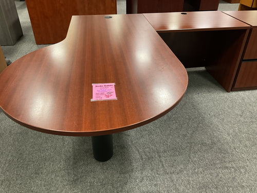 R103 42”x 71” Cherry Lam Bullet L-Shaped Used Desk $75.00 - 1 Only