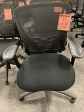 Load image into Gallery viewer, R1975 Black Mesh Back Used Office Chair $59.98
