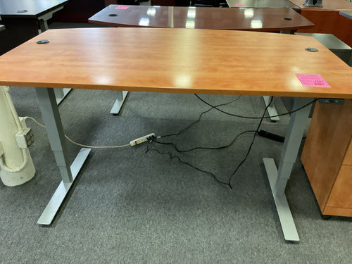 R5050 41”x 71” Pine Bow Front Power Adjustable Used Desk $349.98 - 1 Only