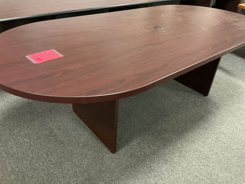 R707 8’ Mahogany Lam Racetrack Used Table $299.98 - 1 Only
