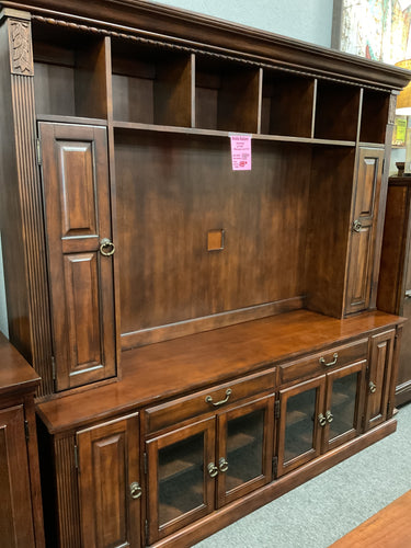 R680 20”x 80” Mahogany TV Used Credenza w/Hutch $499.98 - 1 Only