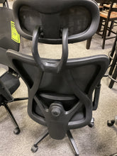 Load image into Gallery viewer, 8537 Ergonomic Black Desk Chair $199.95