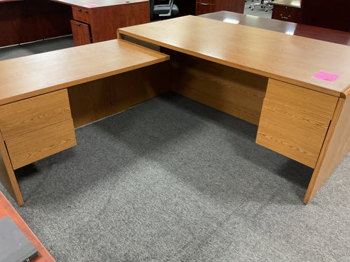 R2004 36”x 72” Oak L-Shaped Used Desk w/2 Files $399.98 - 1 Only