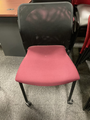 R76 Blk/Burgandy Mesh Back Stackable Used Chair w/casters $9.98
