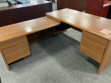 Load image into Gallery viewer, R9907 30”x 66” Oak Lam L-Shape Used Desk w/2 Files $149.98 - 1 Only