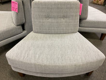 Load image into Gallery viewer, R4501 Gray Armless Used Chair $75.00