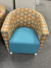 Load image into Gallery viewer, R7013 Turnstone Clover/Teal Lounge Used Chair $249.98