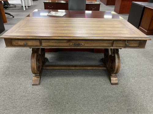 R900 30”x 60” Weathered Brown Used Desk $799.95 - 1 Only