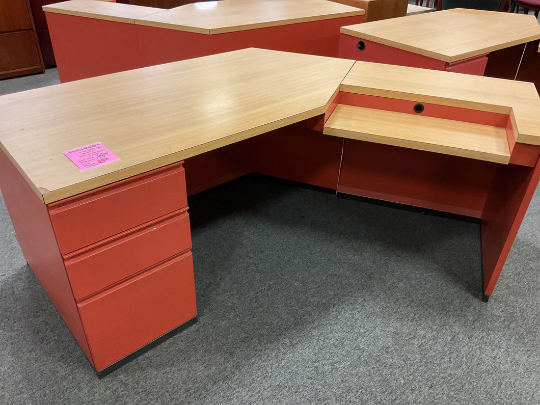 R9110 30”x 60” Orange/Pine Lam L- Shaped Used Desk $49.98