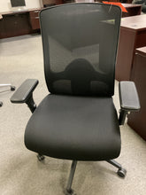 Load image into Gallery viewer, R0092 Black Mesh Back Ergonomic Used Chair $299.98