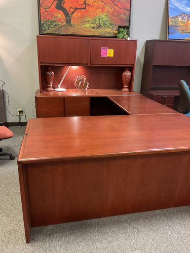R8896 36”x 72” Cherry U-shaped Used Desk w/2 Files/Hutch $399.98 - 1 Only