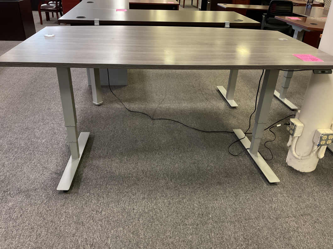 R6060 41”x 71” Gray Bow Front Power Adjustable Used Desk $349.98 - 1 Only