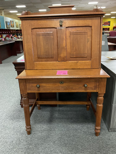 R660 24”x 36” Antique Drop Down Used Desk $249.98 - 1 Only