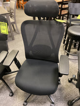 Load image into Gallery viewer, 8537 Ergonomic Black Desk Chair $199.95