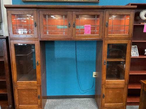 R101 75”x79” Mission Style Oak TV Used Storage Wall Unit $299.98 - 1 Only