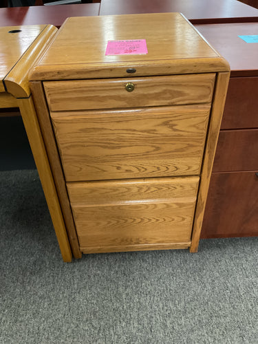 R666 20”x 25” Oak 2 Drawer Used File $29.98 - 1 Only