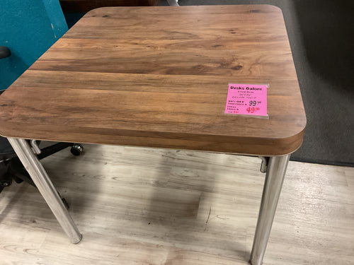 R901 36”x 36” Oak Lam. Square Used Table $49.98 - 1 Only