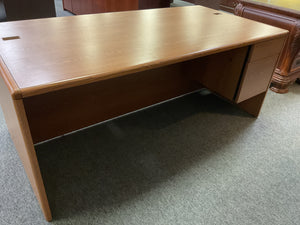 R613 30”x 66” Oak Lam. Used Desk w/1 File/Credenza/Hutch $249.98 - 1 Only