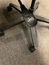 Load image into Gallery viewer, R8006 Navy Blue Used Office Chair $59.98