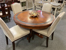 Load image into Gallery viewer, R3891 52” 5Pc Oak Round Used Table w4 Chairs $399.98 - 1 Only