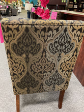 Load image into Gallery viewer, R450 Catseye Parson Used Chair $99.98