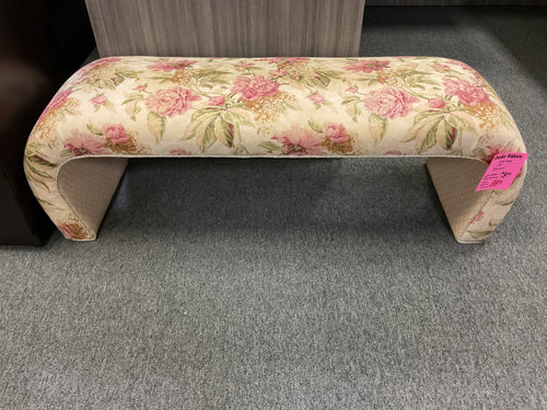 R7710 Floral Used Bench 39.98 - 1 Only