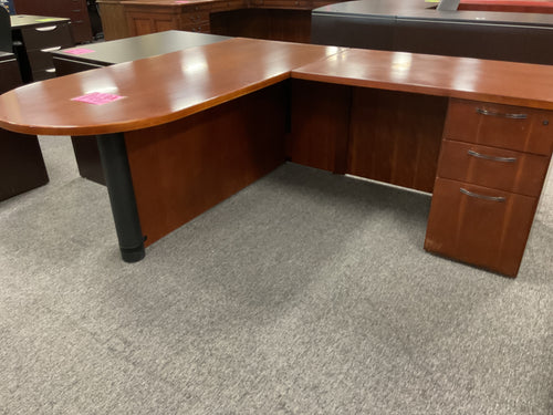 R925 30”x 66” Cherry L-Shaped Used Desk w/1 File $249.98 - 1 Only