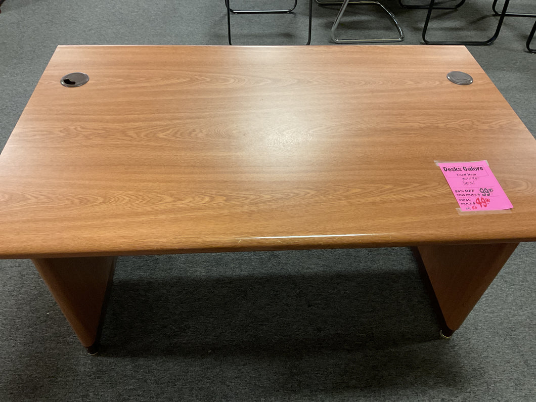 R50 30”x 48” Oak Lam. Used Desk Shell $49.98 - 1 Only