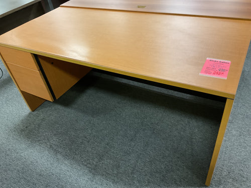 R901 30”x 66” Pine Lam Used Desk w/1 File $249.98 - 1 Only
