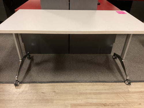 R409 29”x 58” White Folding Used Table w/Casters $99.98 - 1 Only