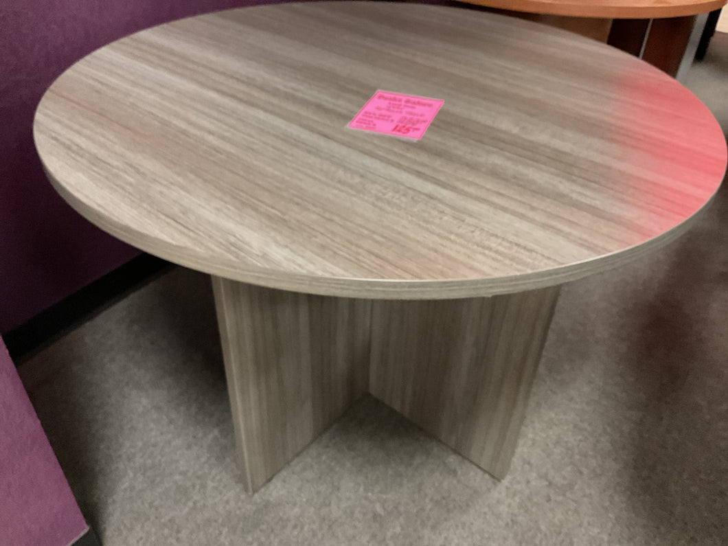 R700 42” Gray Round Used Table $125.00 - 1 Only