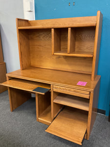 R7705 24”x 59” Pine Computer Used Desk w/Hutch $99.98 - 1 Only