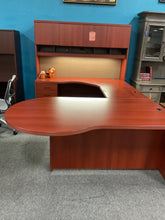 Load image into Gallery viewer, R7809 72”x 72” Cherry Lam U-shaped Used Desk w/1 File/Hutch $599.95 - 1 Only
