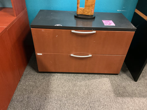 R614 32” Black/Cherry 2 Drawer Used Lateral File