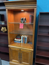 Load image into Gallery viewer, R7706 30”x 80” Oak Door Used Bookcase w/Glass Shelves $199.98 - 1 Only