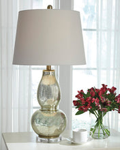 Load image into Gallery viewer, Laraine Table Lamp